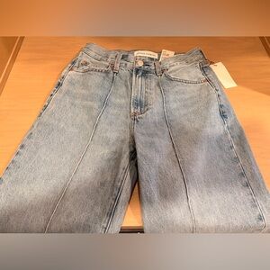 Aritzia Denim Forum The 90s Tailored Light Blue High-Rise Wide Jeans NWT